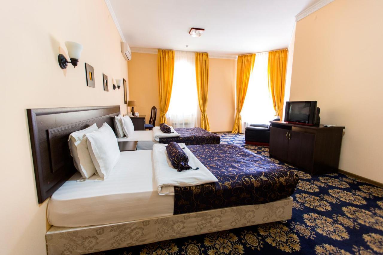 Minorai-Kalon Hotel Bukhara Eksteriør billede